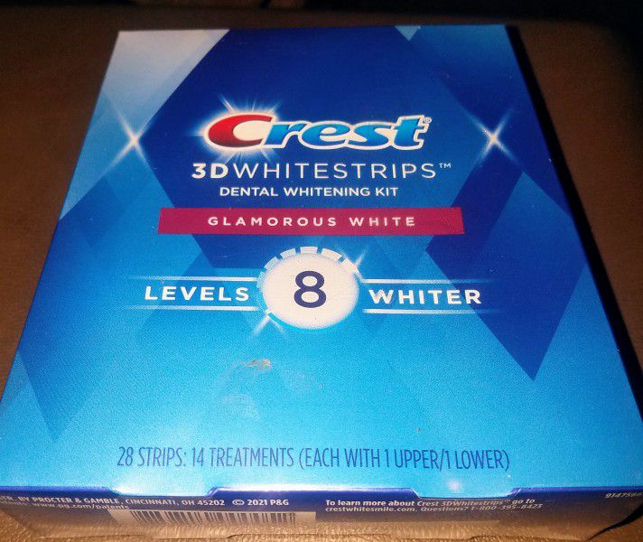 New Crest 3-D WhiteStrips Dental Whitening Kit 