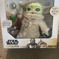 STAR WARS The Mandalorian Grogu Plush Adventure Bundle 
