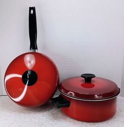 Mid Century Vintage Retro Red Cookware Pots & Pans Decor by Bounty