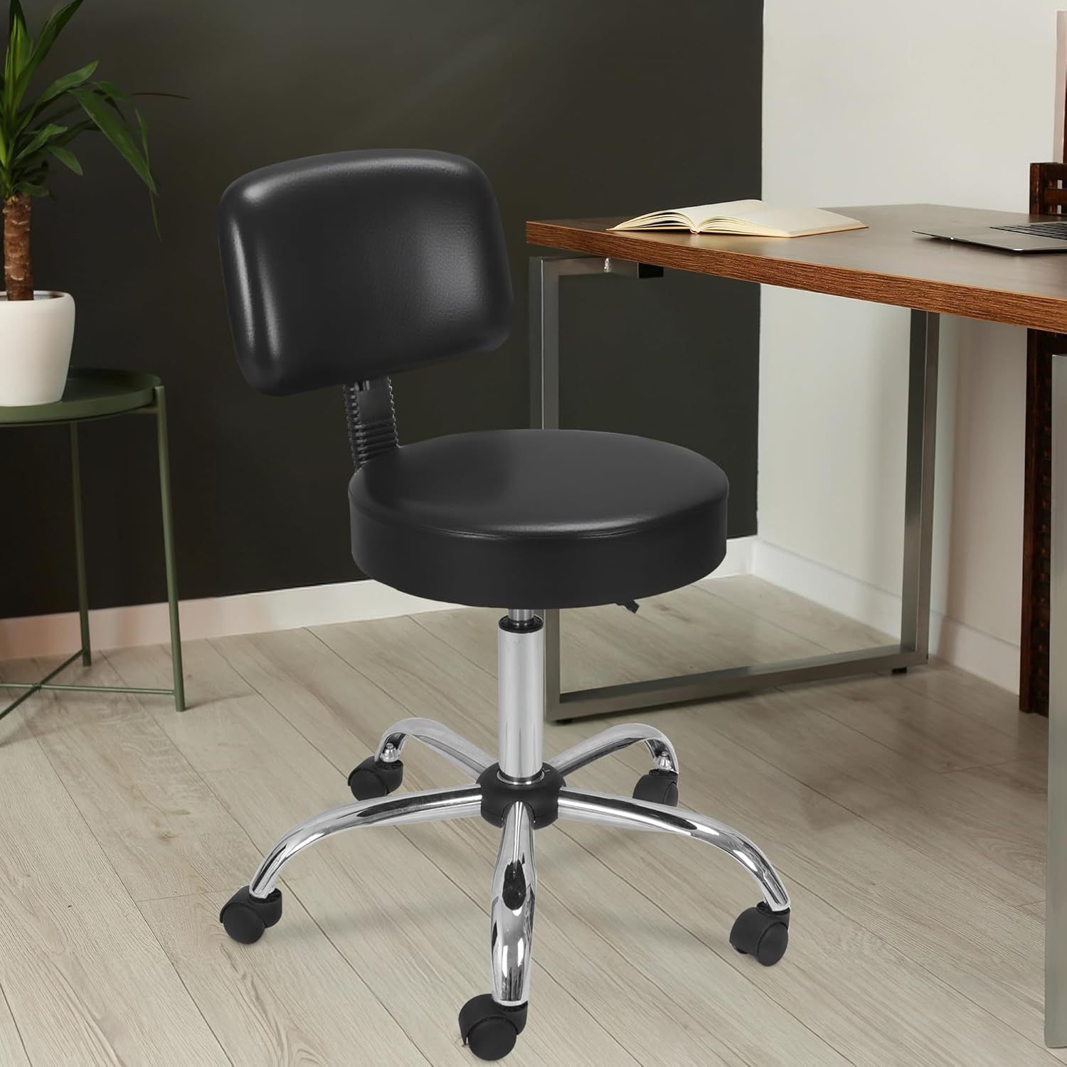 Adjustable Higareda Swivel Stool/ Taburete Giratorio Ajustable