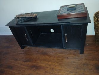 Media Stand With 2 Cabinets