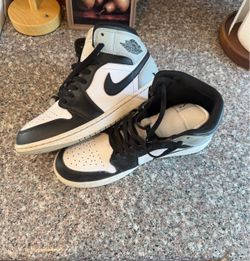 Nike Jordan 1