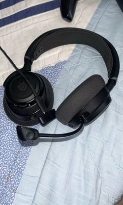 Gaming headset , wireless Artics nova 7 pro gen 2 headset