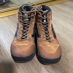 Vans MTE boots