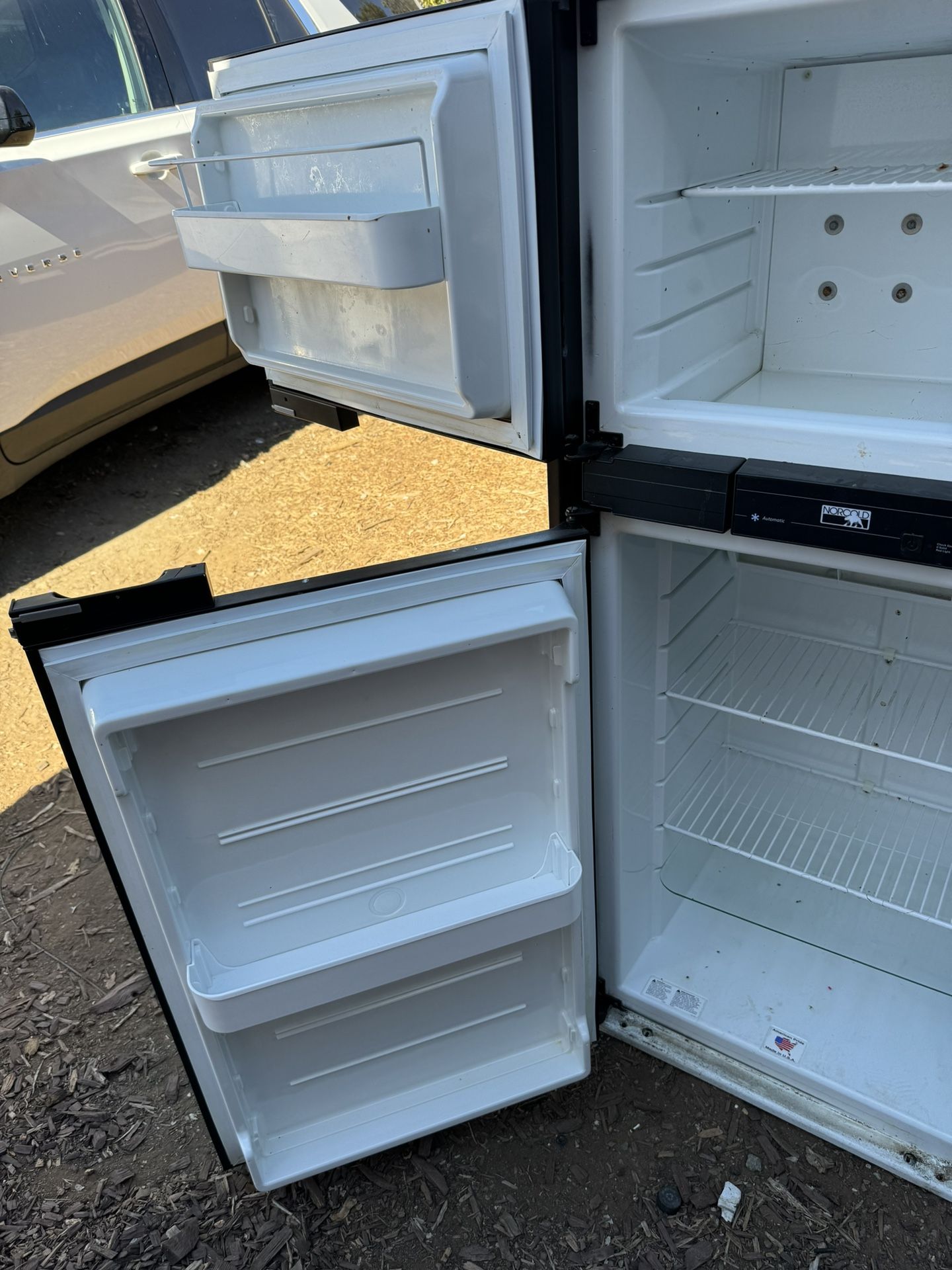 Norcold Rv Propane Electric Refrigerator for Sale in Spring Valley, CA OfferUp