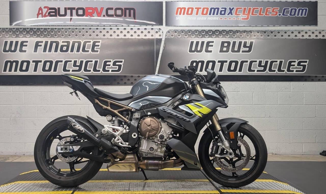 2023 BMW S1000 R