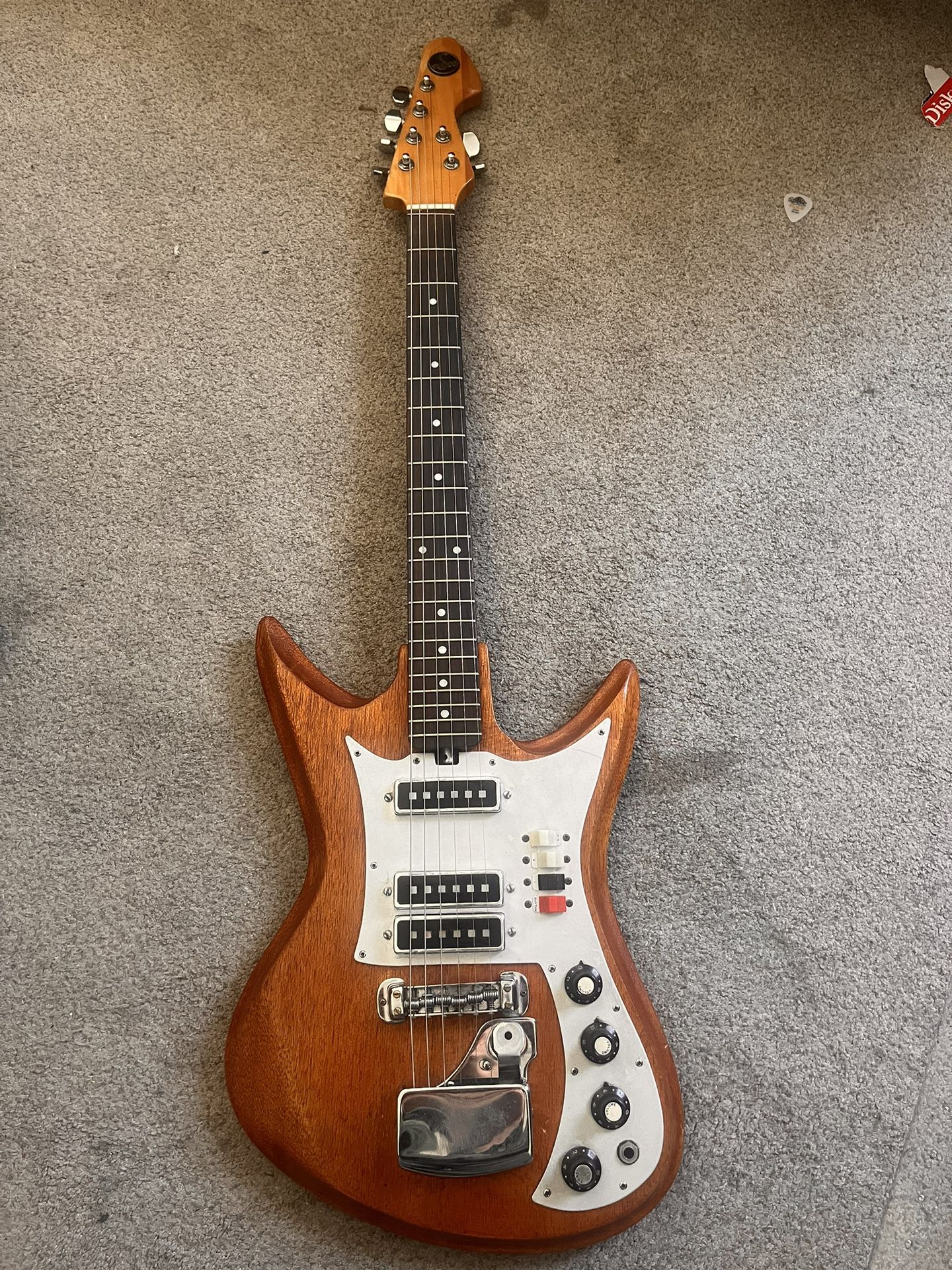Vintage Teisco ET 312 Sharkfin Electric Guitar 1969