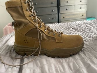 NEW Rocky Boots Size 9.5