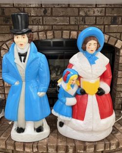 Christmas Set Pair Of Dickens, Carolers Lighted Blow Mold with Light Cords, Brand Empire, Indoor & Outdoor, Retired Hard to Find, Excellent Condition!