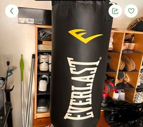 Boxing bag 70 Lb