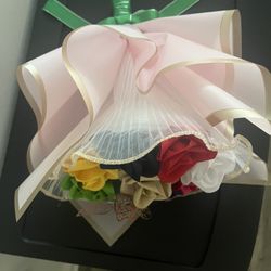 Ramo De Flores Eternas 