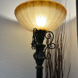 Kirkland Floor lamp