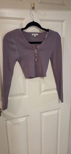 Purple cropped shirt