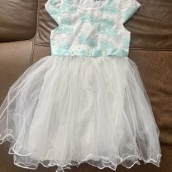 Girl’s Size 9 Dress