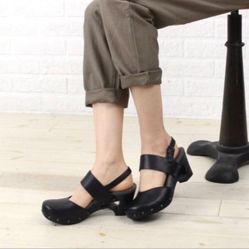 Dansko Clog Thea Black Vegan Leather Cutout Studded Slingback Platform 38 7.5 8 for Sale in Dearborn MI OfferUp