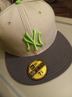 7 5/8 Fitted Yankees Hat