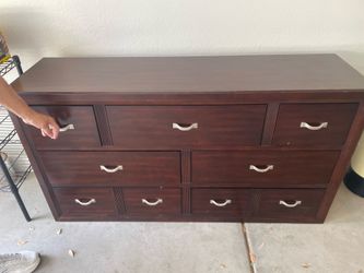 Broyhill dresser