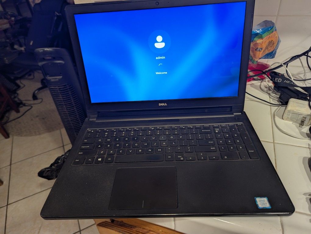 Dell Laptop i7 7 Gen Quad Core