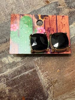 Black Square Stone Stud Earrings