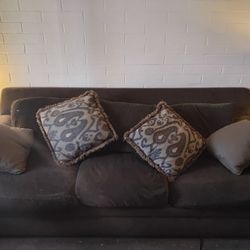 Brown couch 