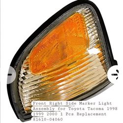 Front Right Side Marker Light Assembly
