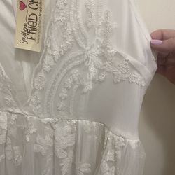 Large White Lace Deep V  or Clasp Long Dress