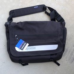 Patagonia critical mass messenger bag