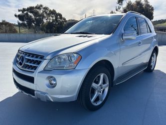 2009 Mercedes ML550 4Matic AMG Package