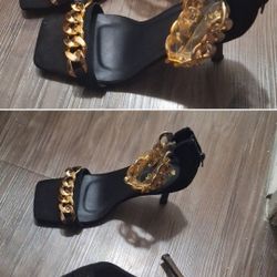 Chain Black Heels