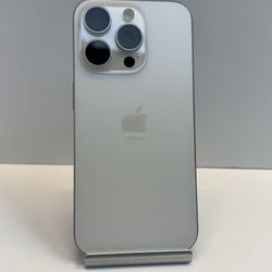 Apple iPhone 15 PRO 128gb. ( Unlocked Cellphone )