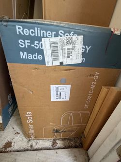 Recliner sofa