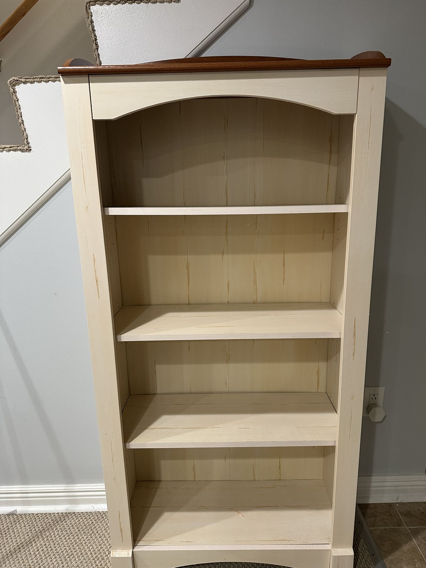 Bookshelf