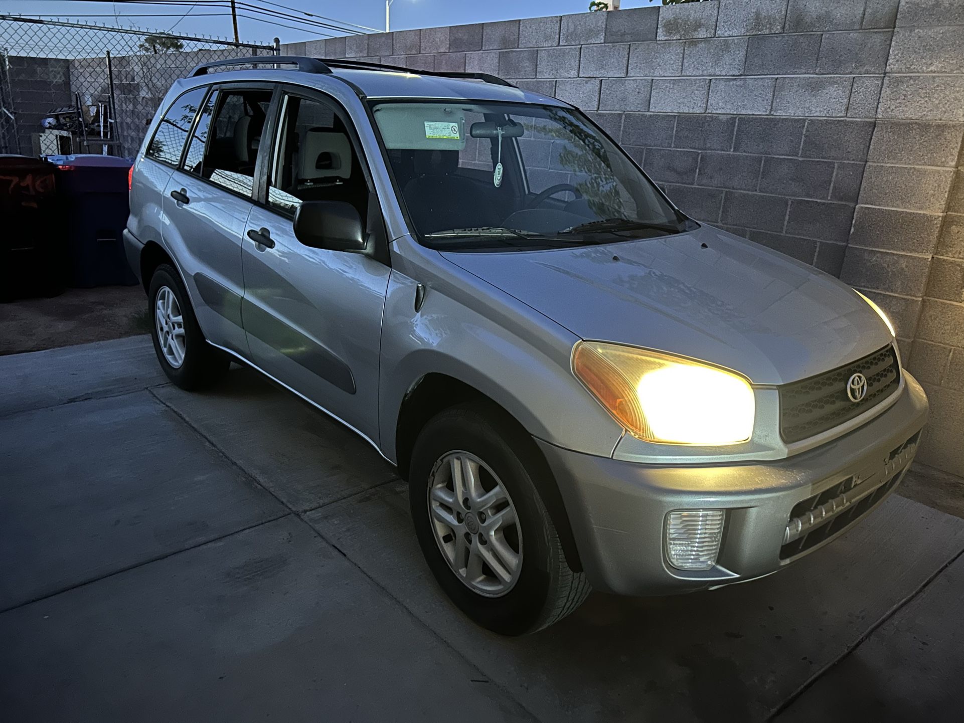2002 Toyota Rav 4 For Sale for Sale in Las Vegas, NV - OfferUp