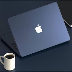 2024 MacBook Air 13” - Midnight blue 