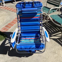 Beach Chair, Tommy Brahma Style Backpack Chair