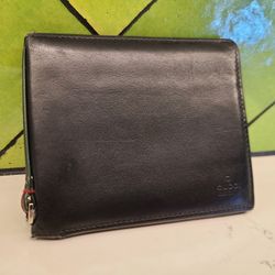 Black Gucci Bifold Wallet