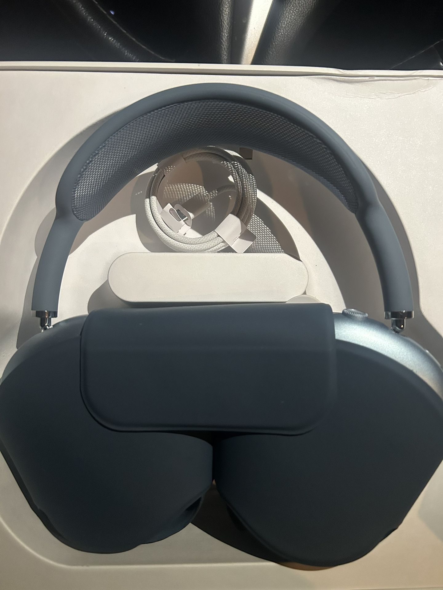 Sky Blue Airpod Maxs