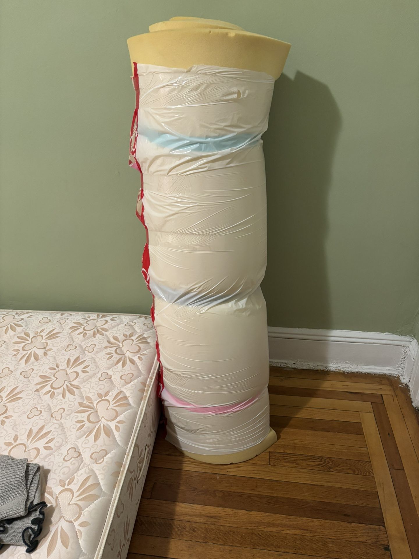 Queen Size Foam Mattress Top