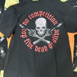 black graphic skull tee