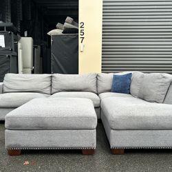 Sectional Couch 