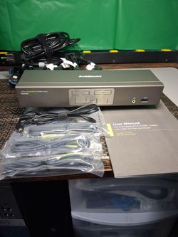 IOGEAR 4-Port DisplayPort Switch