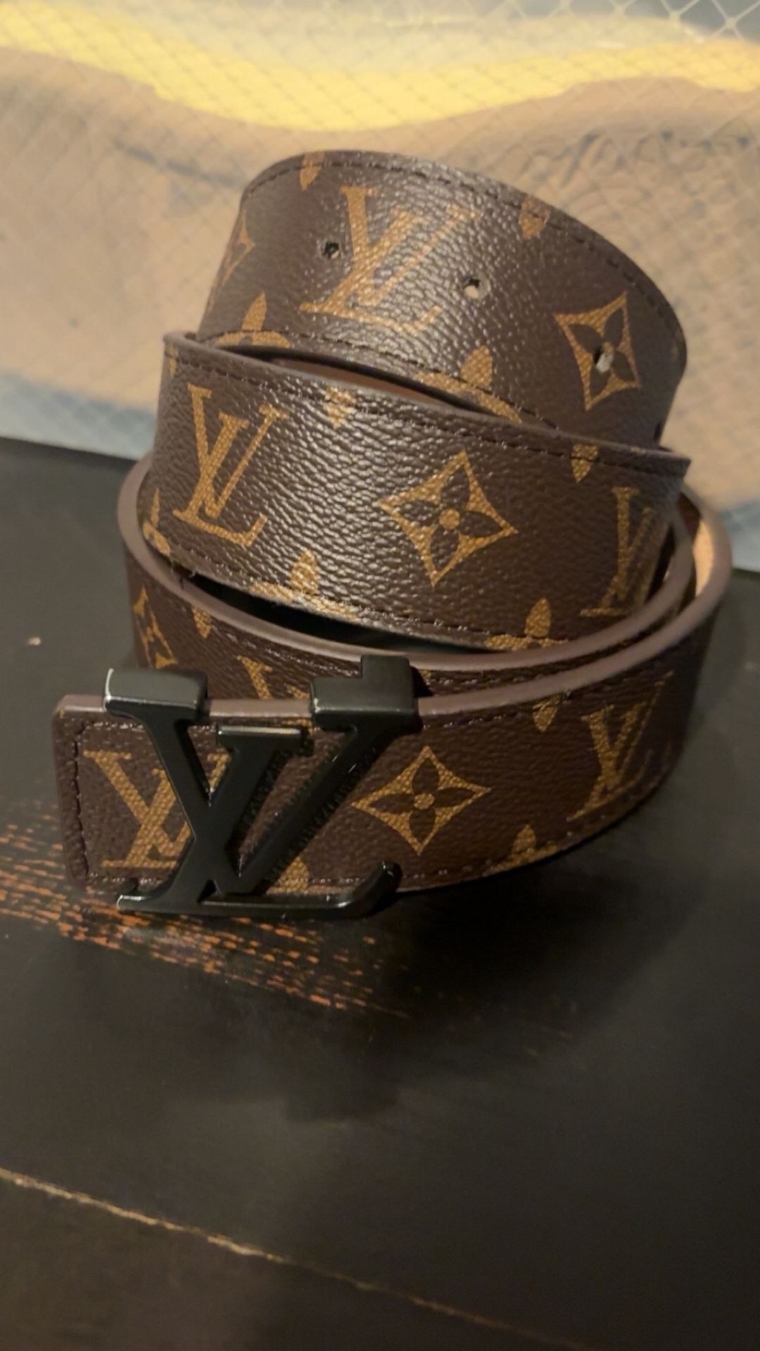 Lv Belt
