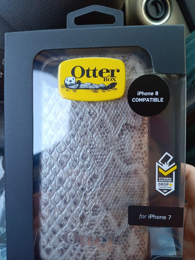 Lot Of 8 Otter Box Iphone 7 And 8