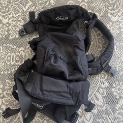 Graco Infant Carrier