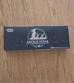Pokemon Arceus VSTAR Ultra-Premium Collection UPC