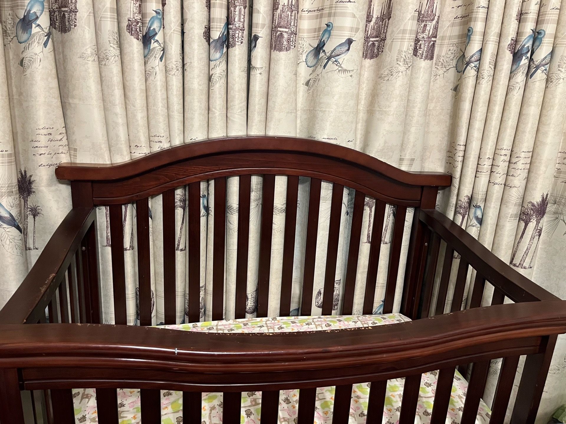 Baby crib and mattress combo