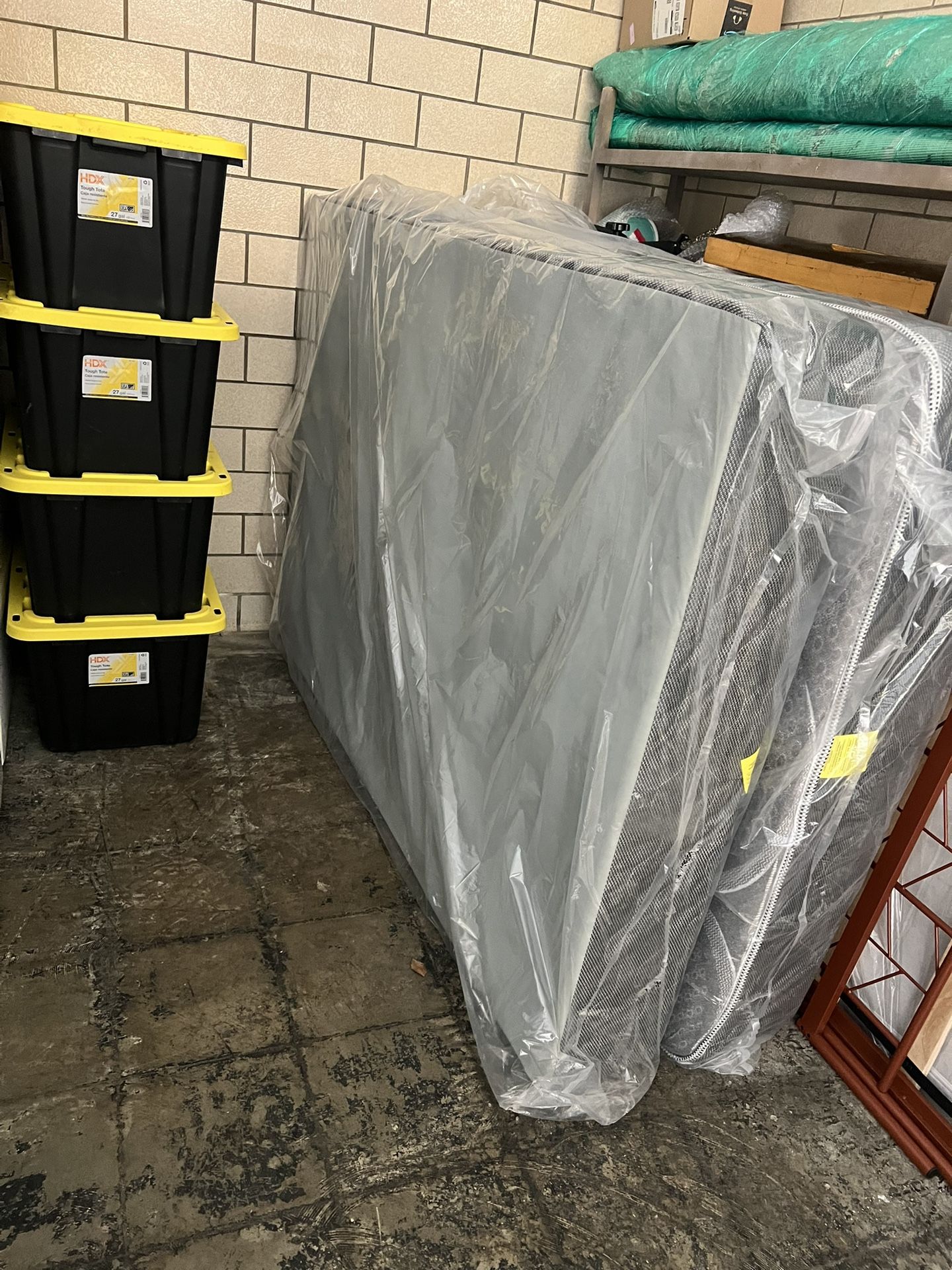 Full Size Mattress And Box Spring