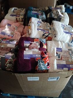 HUGE BOX OF THROW BLANKET 50 X 60.