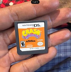 Crash mint over mutant Nintendo Ds