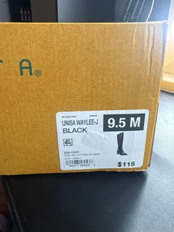 9.5 Boots Calf Stretch Brand New